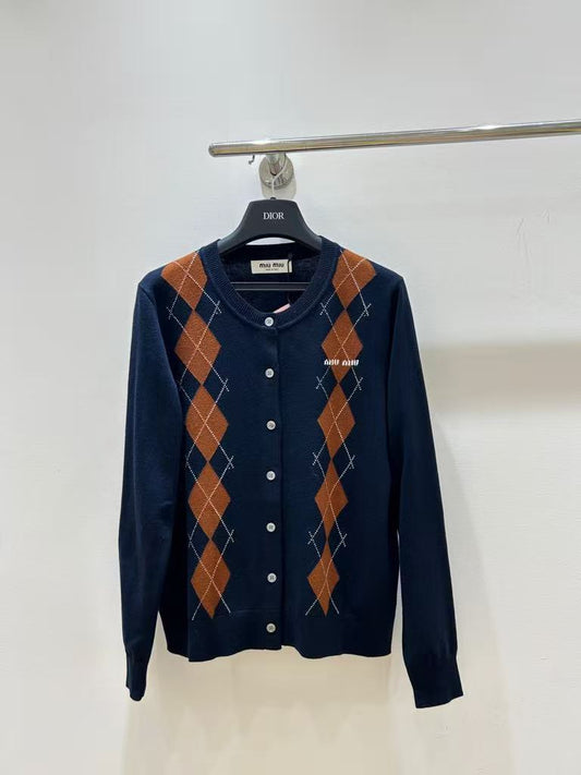 French Preppy Vintage Knit Cardigan with Letter Jacquard Pattern