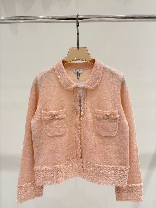 Lapel hand-crocheted hollow letter logo diamond-studded simple Chanel style knitted cardigan