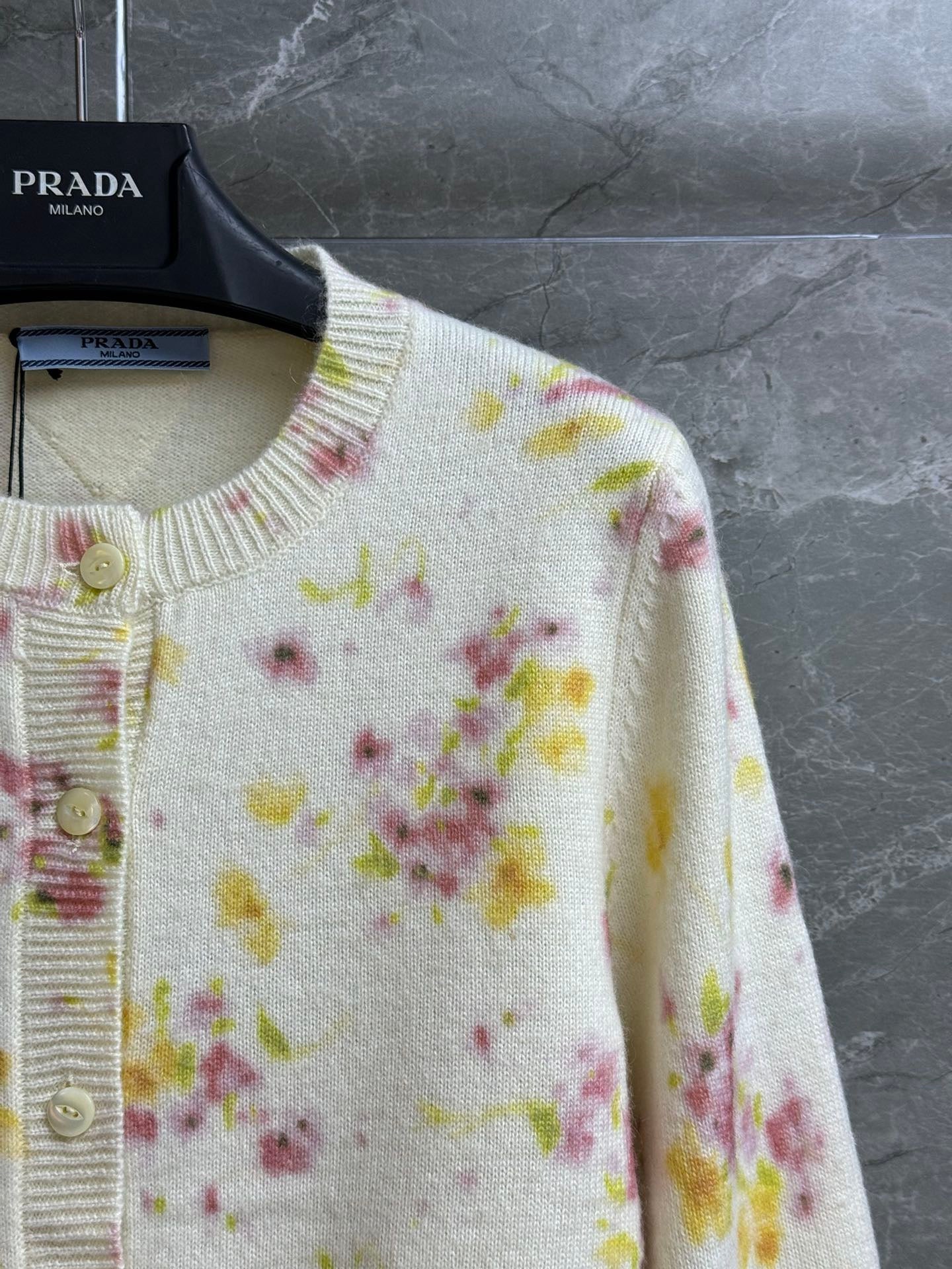 PRDA floral wool cardigan autumn and winter series round neck ribbed neckline
