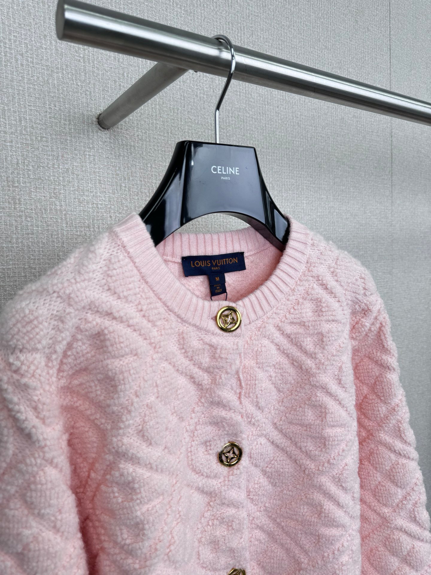 Winter SKI series pink embossed knitted cardigan