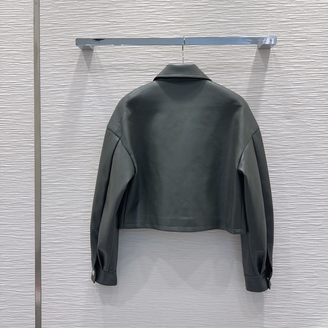 Nueva chaqueta de cuero con cremallera