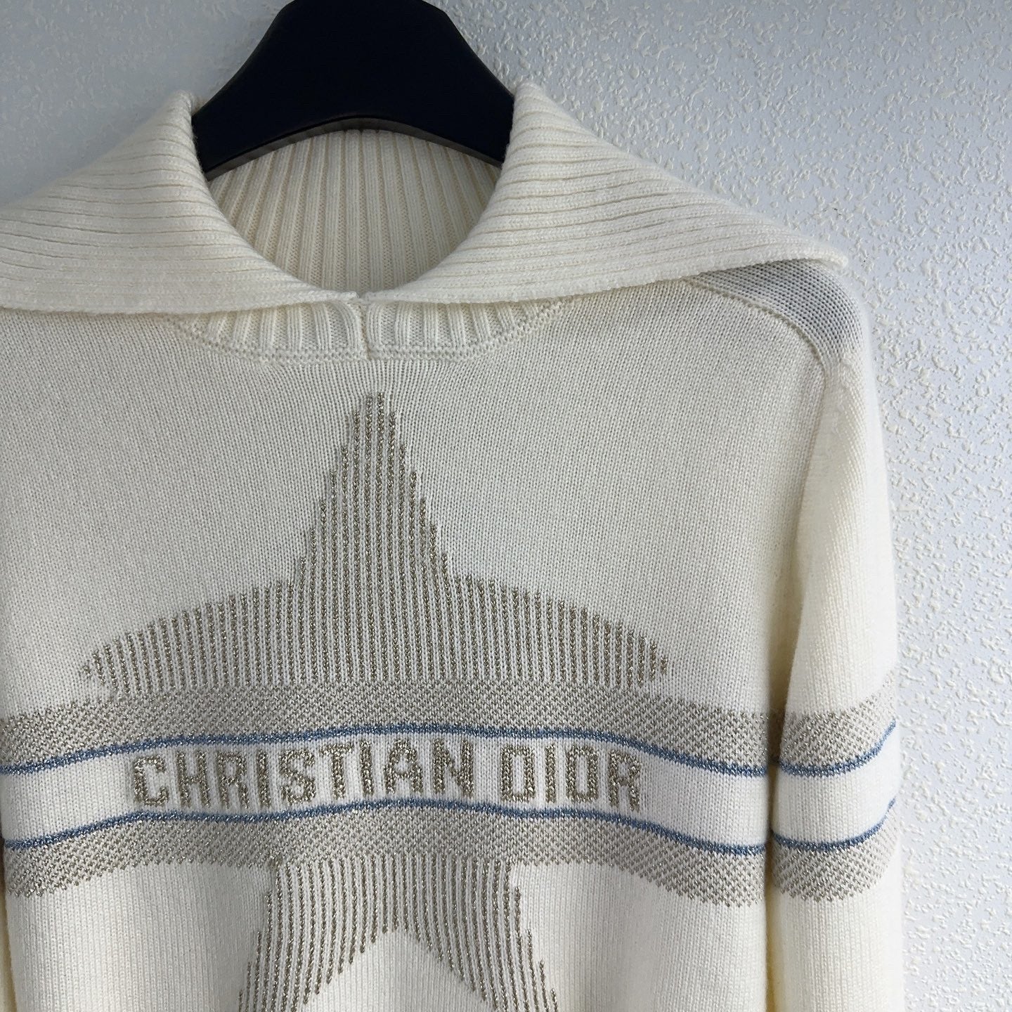 CD striped five-pointed star pullover sweater