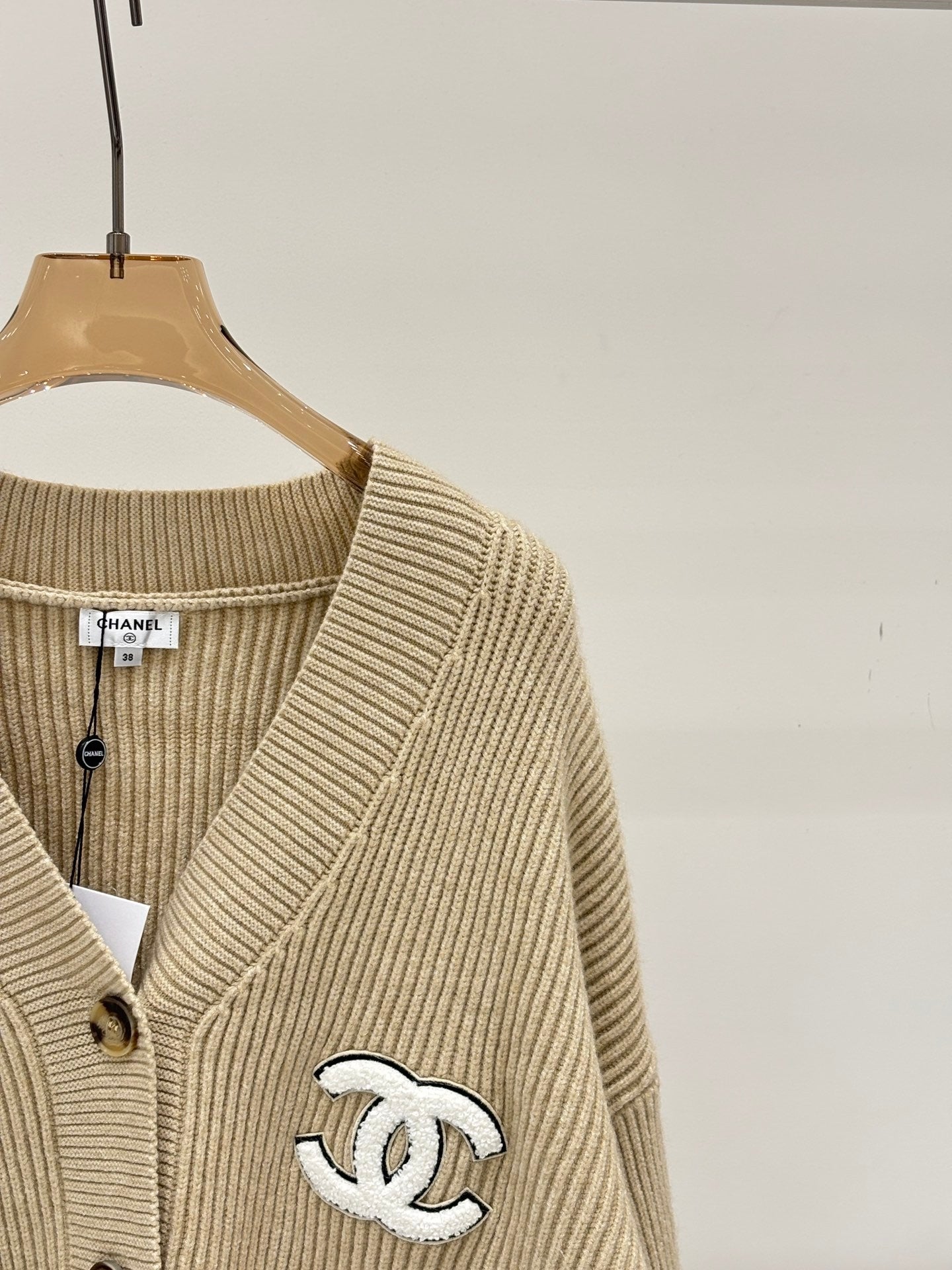 Early Autumn V-neck Casual Knit Cardigan