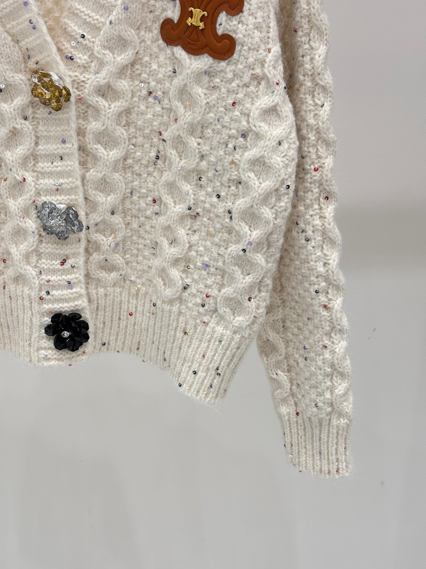 25 Early Autumn New V-neck Letter Beaded Floral Casual Knit Cardigan