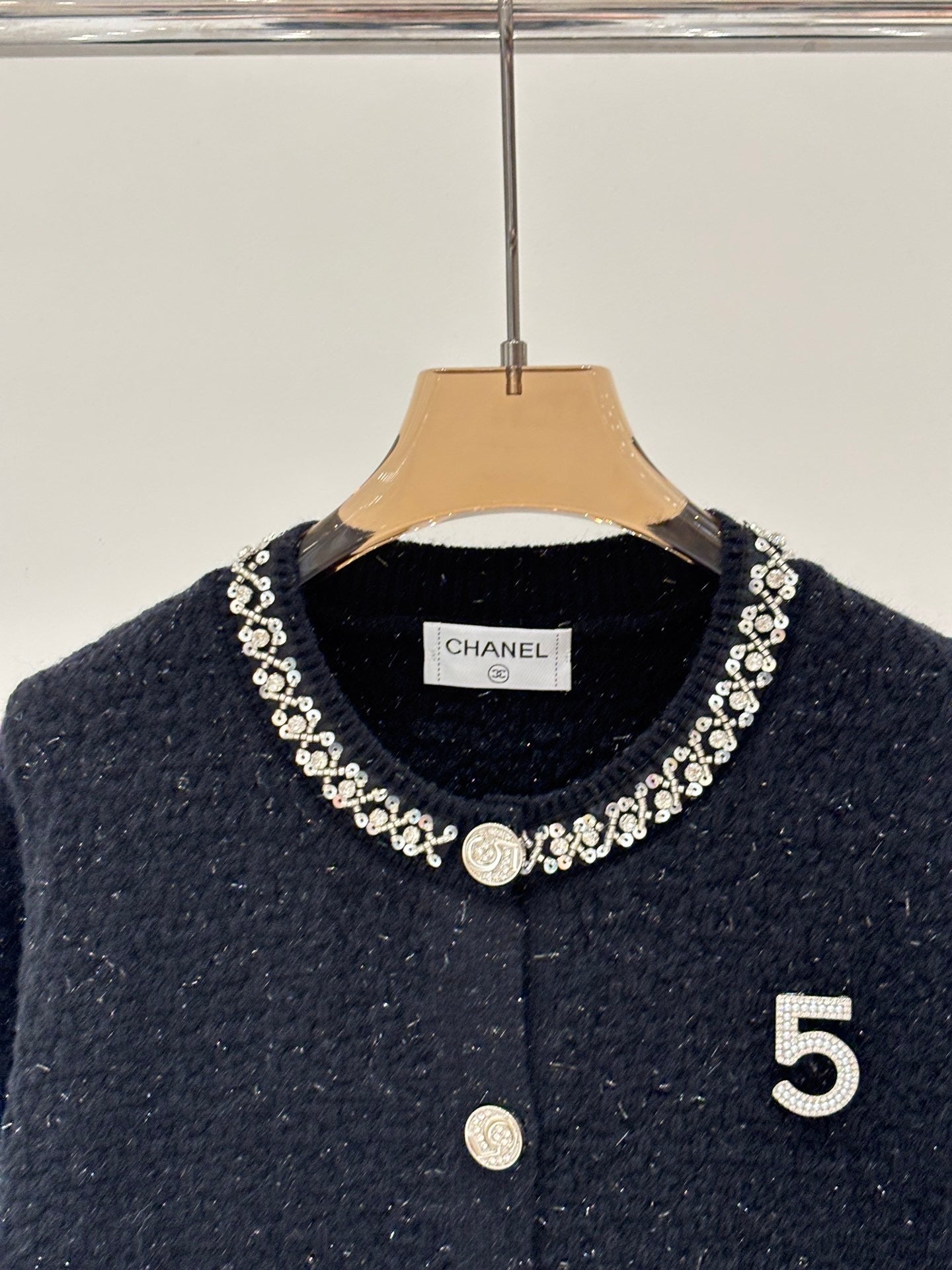 25 Early Autumn New Round Neck Number Simple Casual Knitted Cardigan