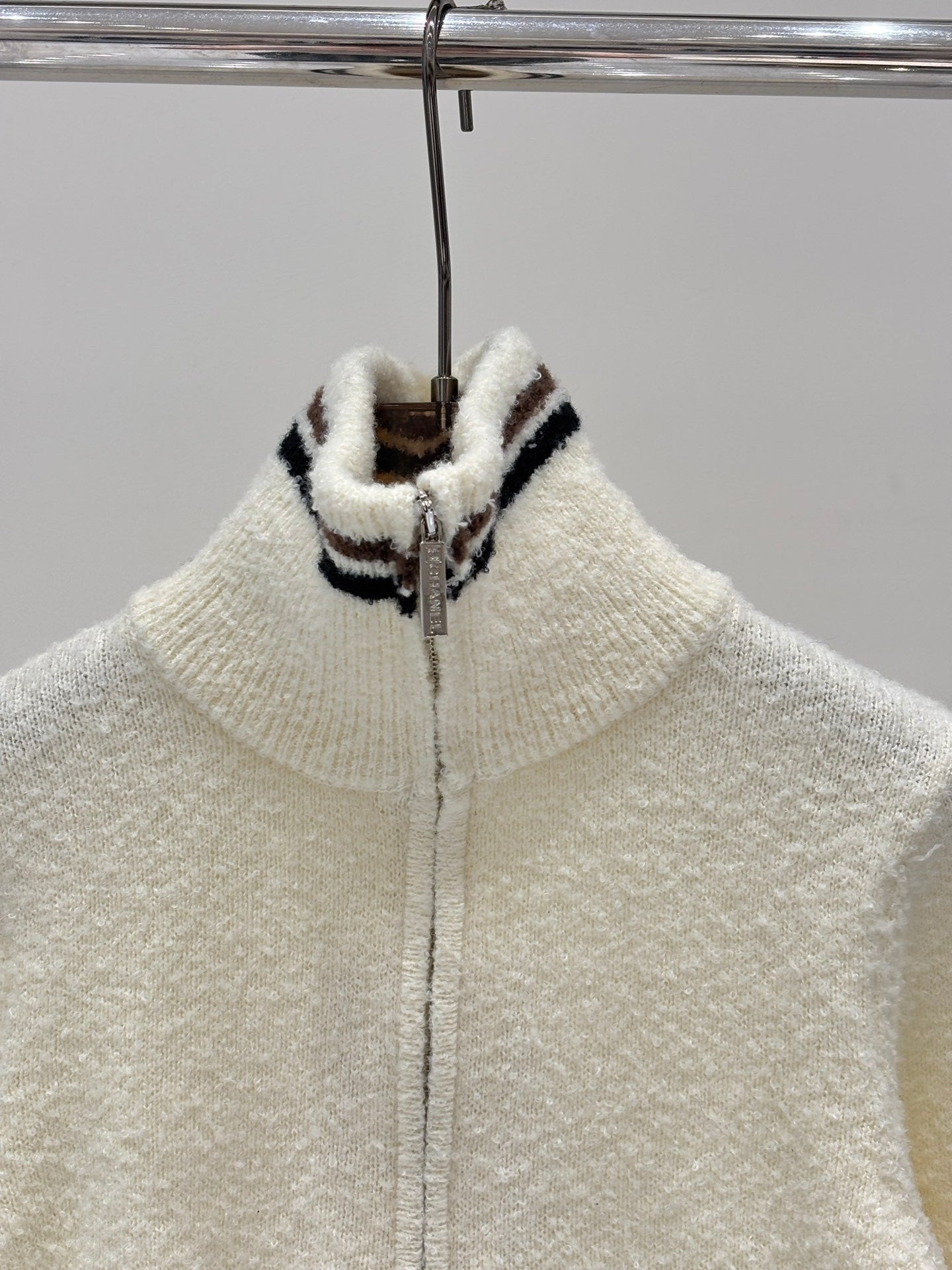 25 Early Autumn Half-Neck Knitted Long Sleeve