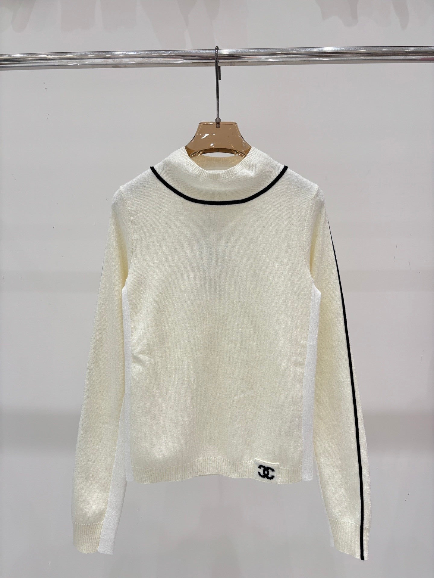 25 Early Autumn New Round Neck Color Block Simple Knitted Long Sleeve