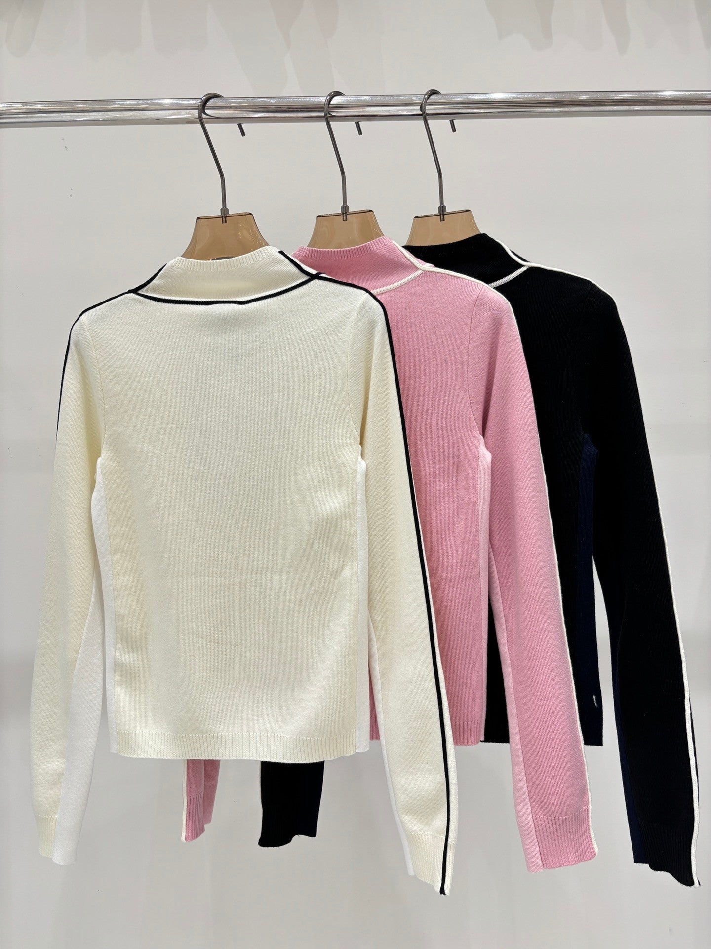 25 Early Autumn New Round Neck Color Block Simple Knitted Long Sleeve