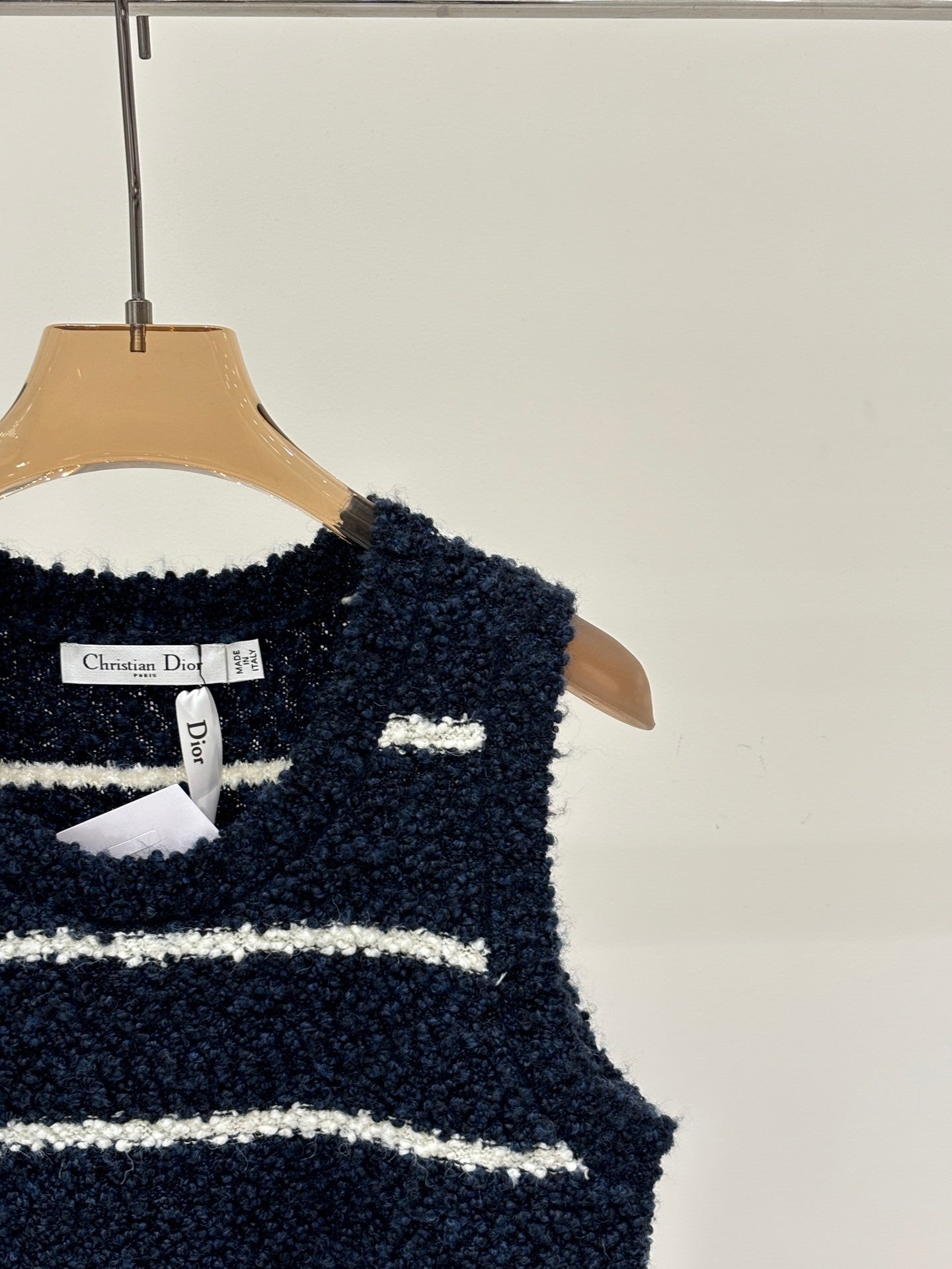 25 Early Autumn New Round Neck Soft and Comfortable Casual Vest