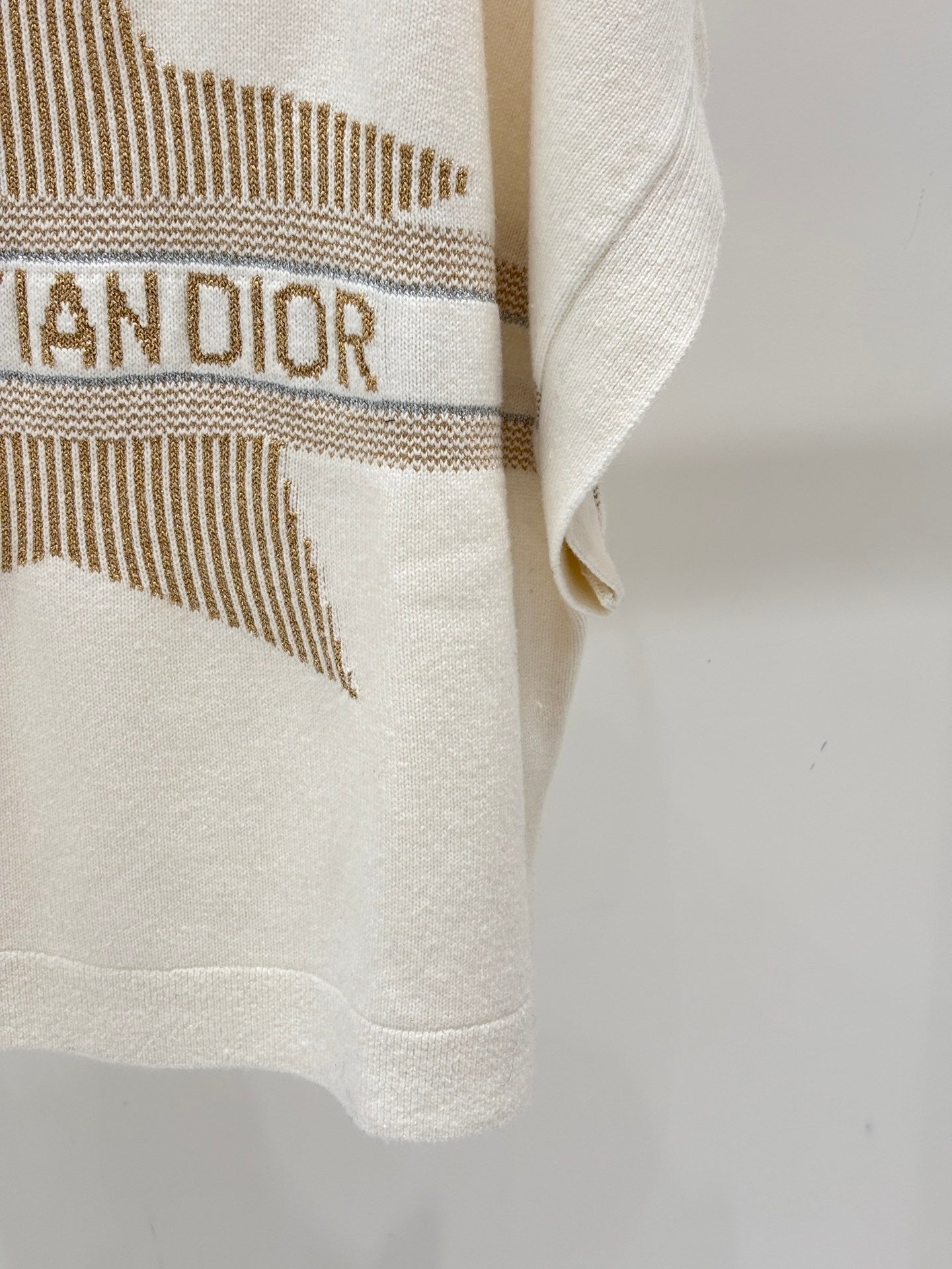 25 Early Autumn New High-Neck Five-Pointed Star Pattern Long-Sleeved Top