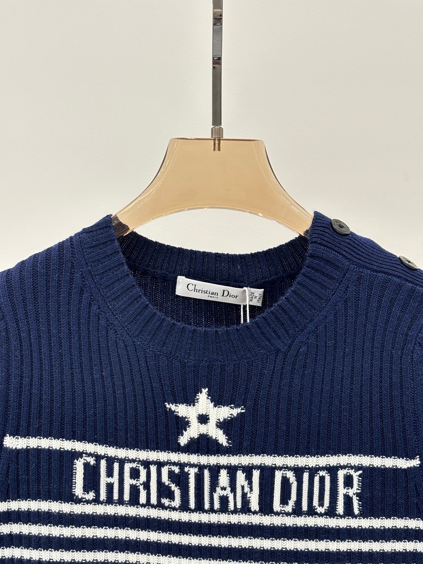 25 Early Autumn Five-Pointed Star Embroidered Knitted Long-Sleeved Top