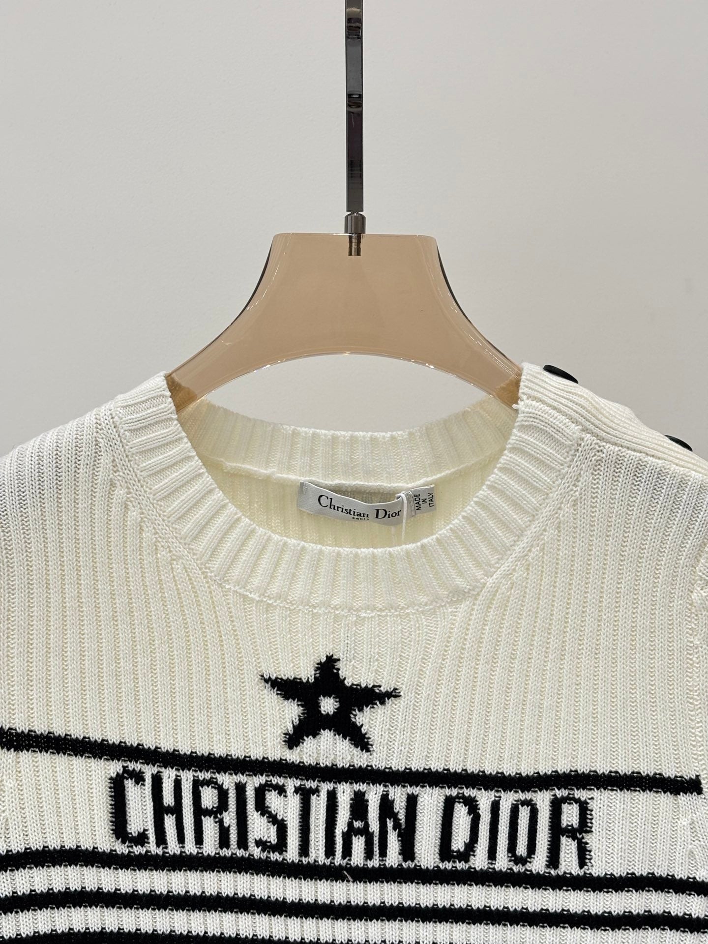 25 Early Autumn Five-Pointed Star Embroidered Knitted Long-Sleeved Top