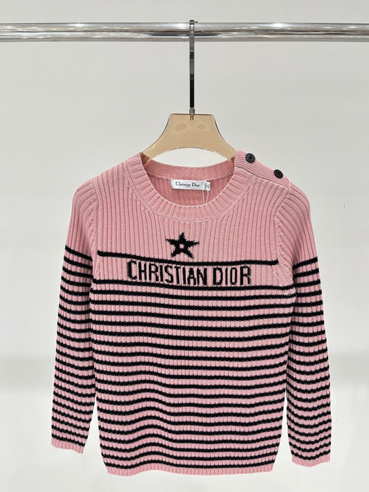 25 Early Autumn Five-Pointed Star Embroidered Knitted Long-Sleeved Top