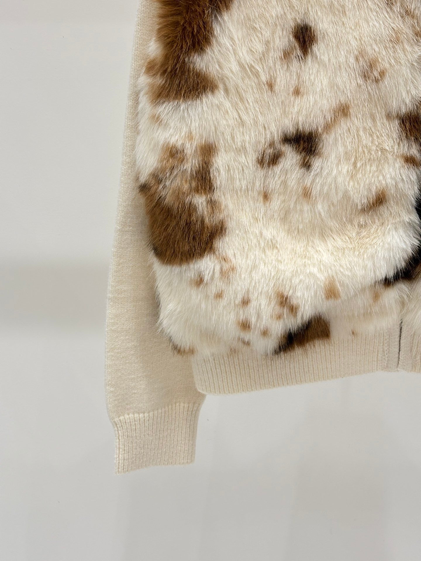 ❤️‍🔥Limited edition❤️‍🔥25FW new stand collar fox fur knitted cardigan