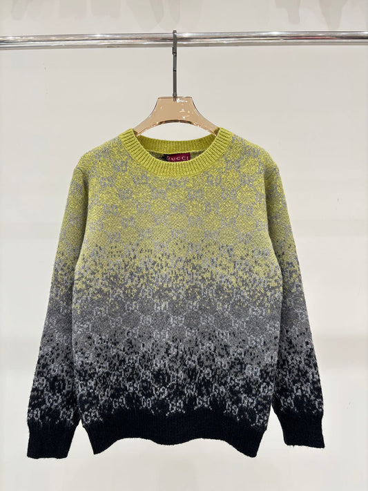 New round neck letter logo contrasting jacquard black and green gradient knitted sweater