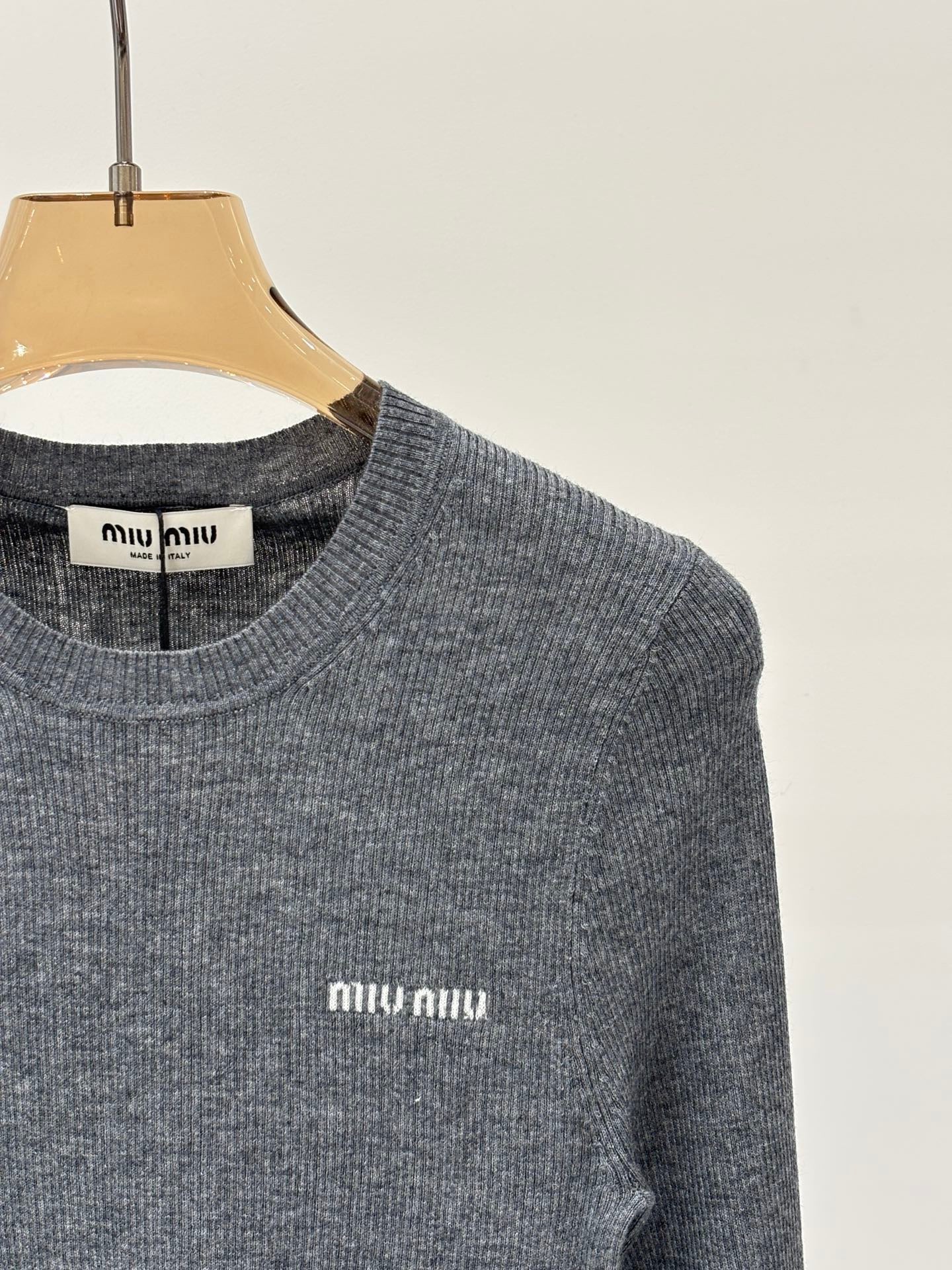 25FW round neck letter logo simple thin knitted long sleeves