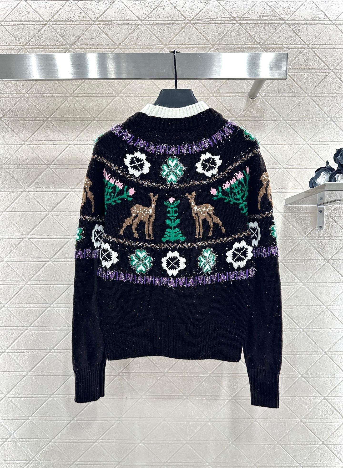 25FW New Soft and Comfortable Crew Neck Long Sleeve Sweater