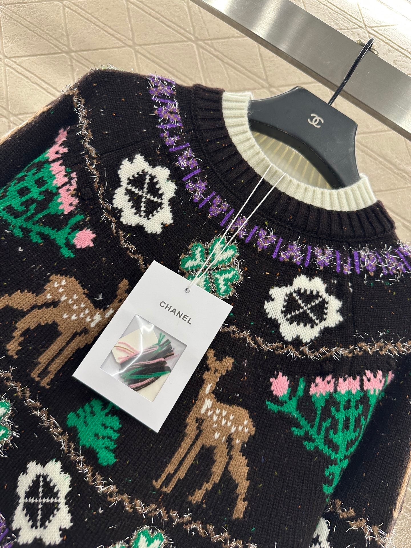 25FW New Soft and Comfortable Crew Neck Long Sleeve Sweater