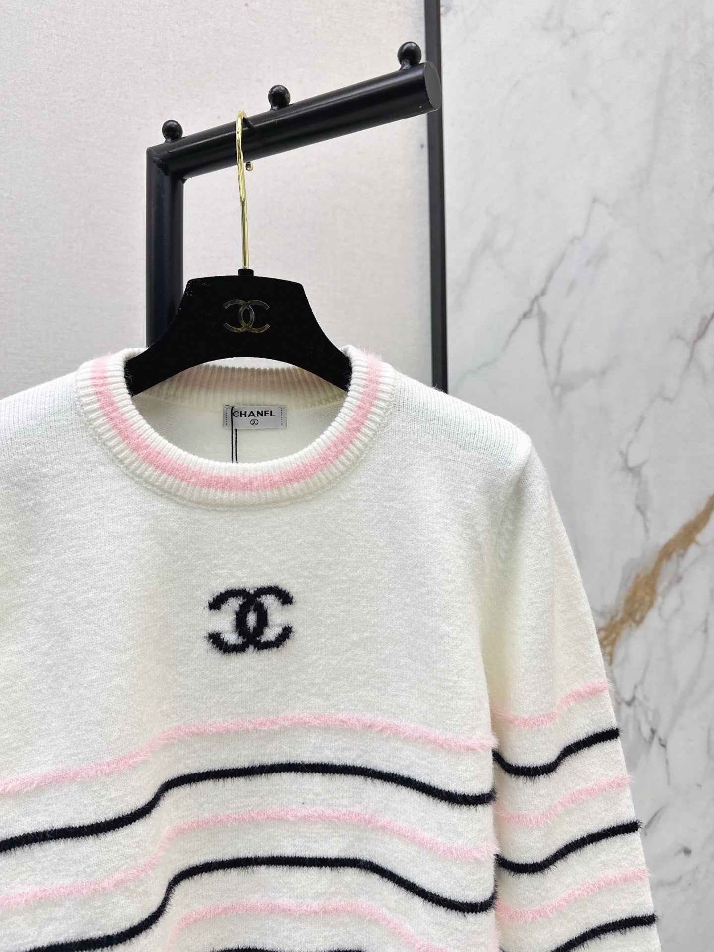 25FW New Color-Blocked Striped Knit Sweater, Classic Double C Logo