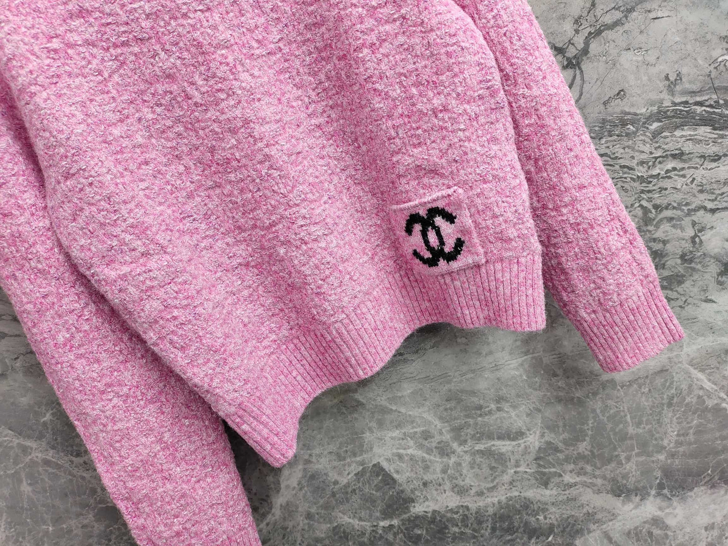 25FW Hot Selling High-End and Elegant Short Sweater