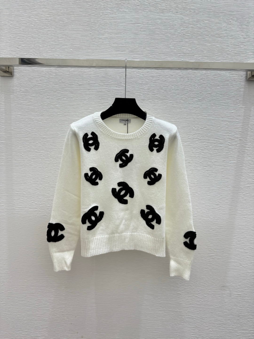 25FW New Letter Embroidered Crew Neck Sweater