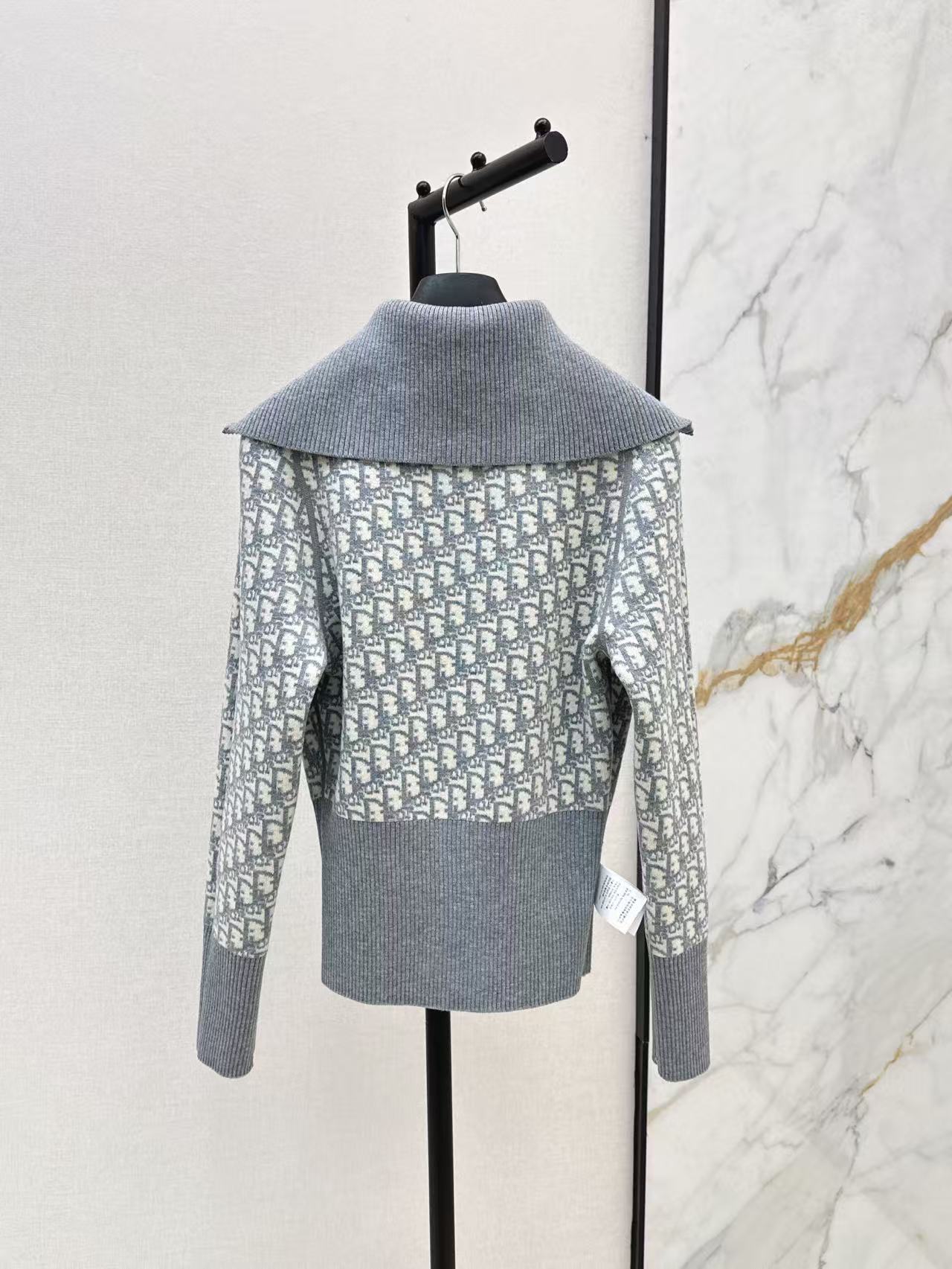 25FW NEW Reversible cashmere jacket