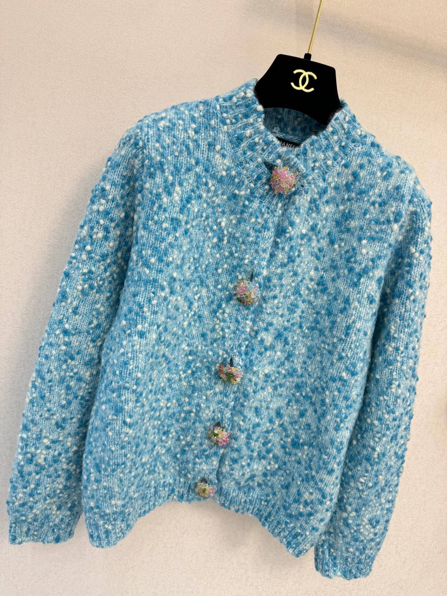 ❤️‍🔥Limited edition❤️‍🔥25FW first limited edition blue simple round neck knitted long-sleeved cardigan