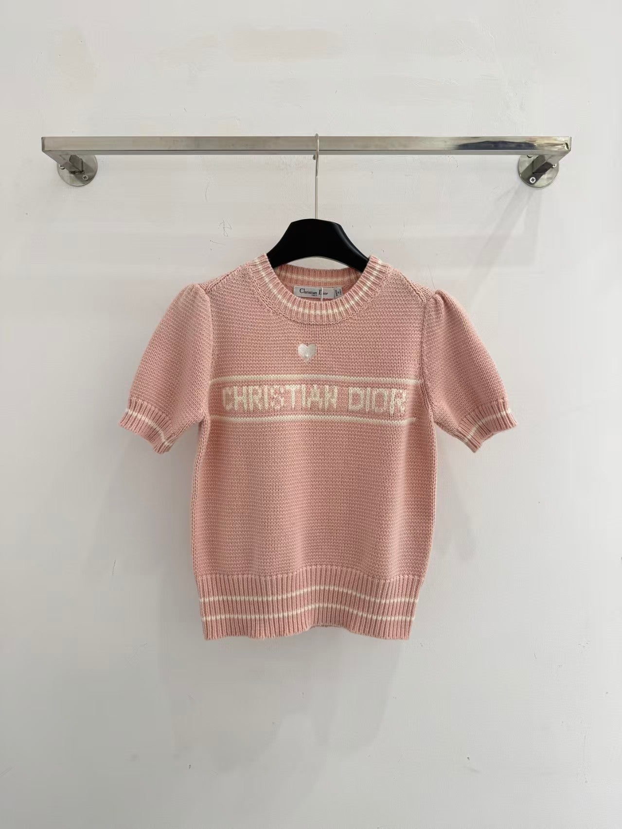 26SS new pink limited edition love embroidered short-sleeved sweater