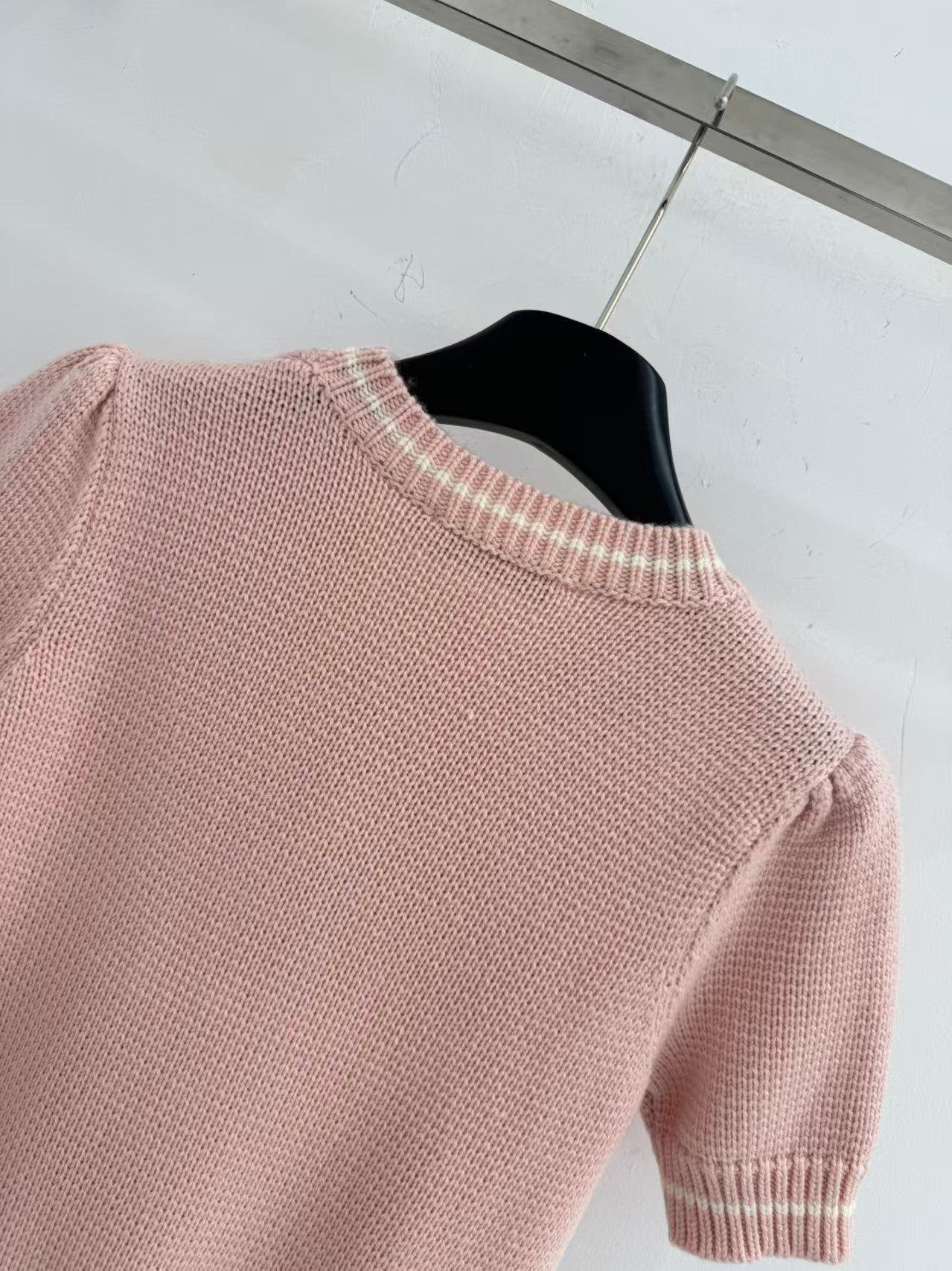 26SS new pink limited edition love embroidered short-sleeved sweater