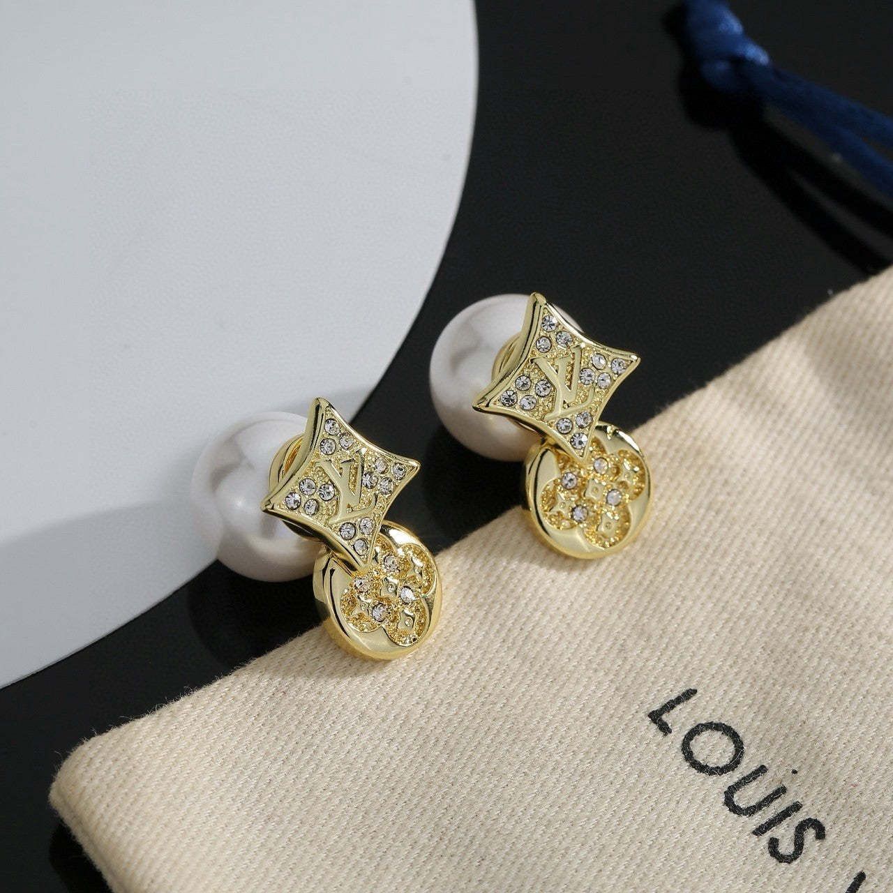 26SS Pearl Earrings