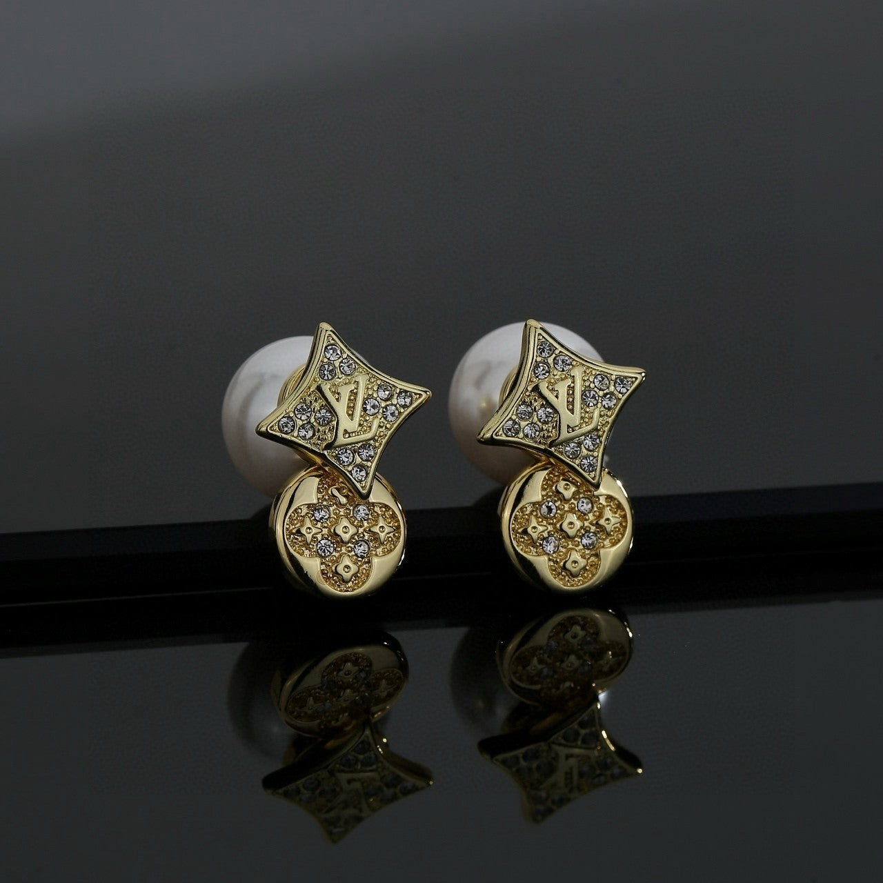 26SS Pearl Earrings