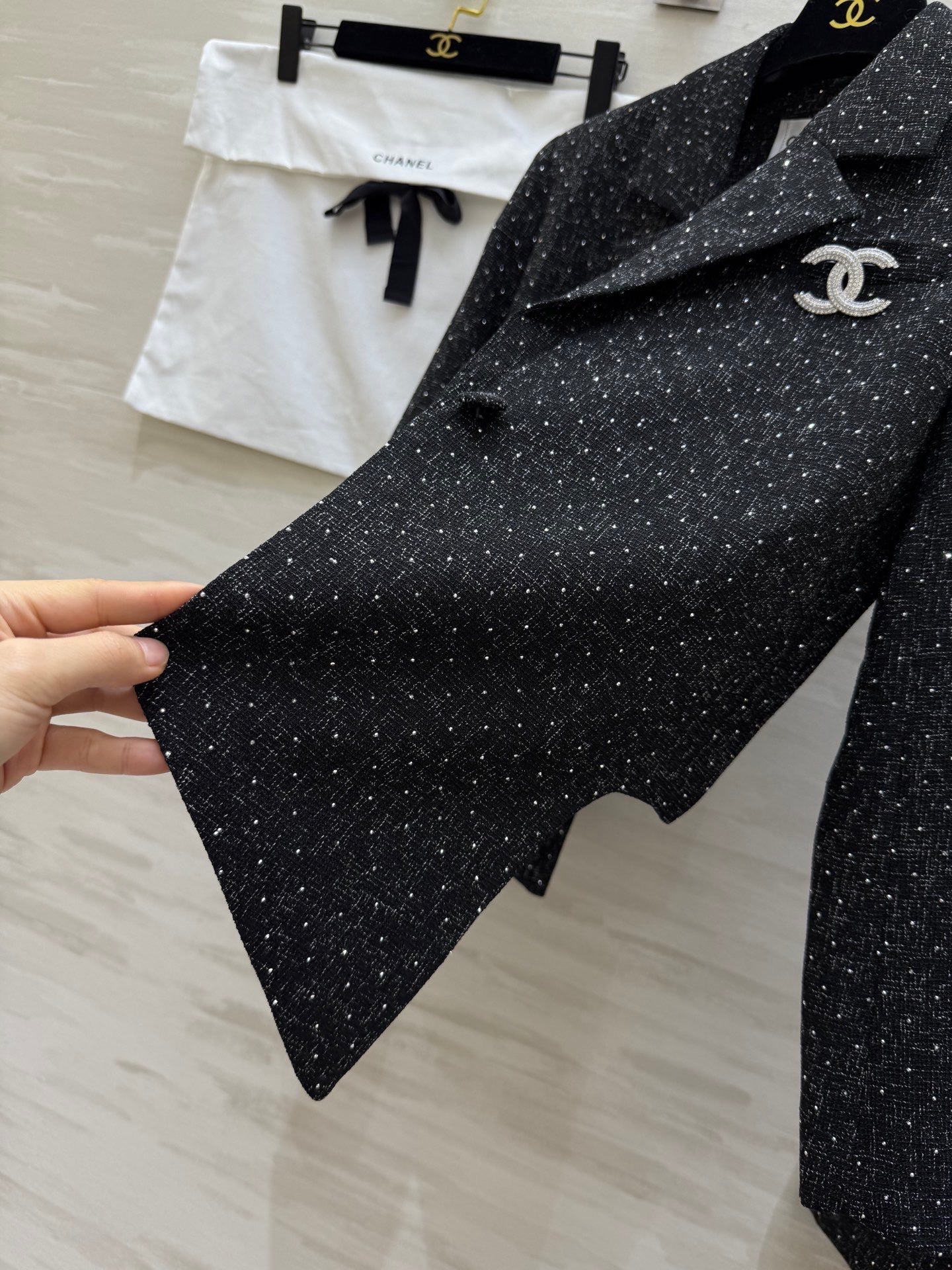 26SS NEUES Kostüm mit Rock
