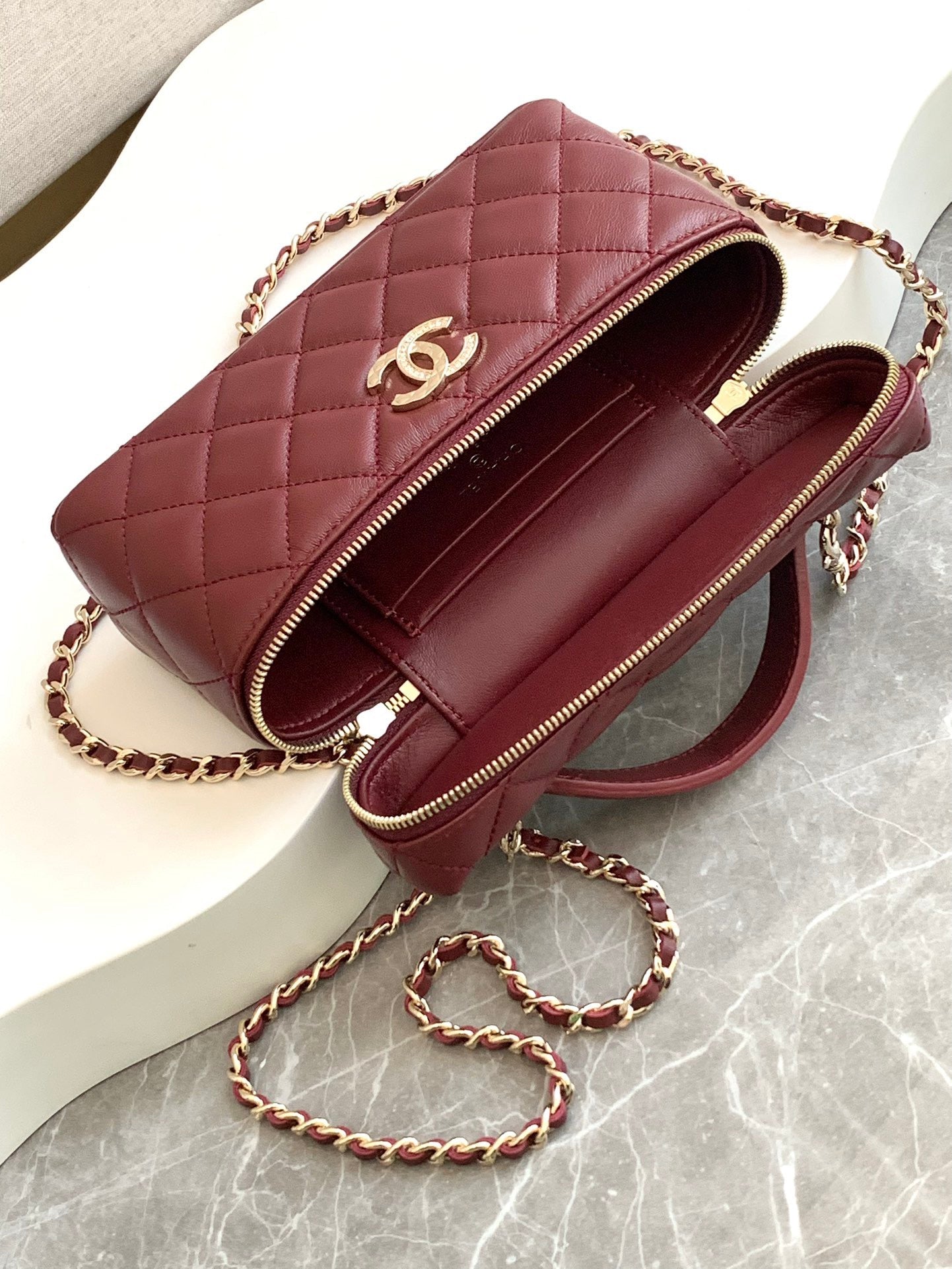 26SS NEW shoulder bag