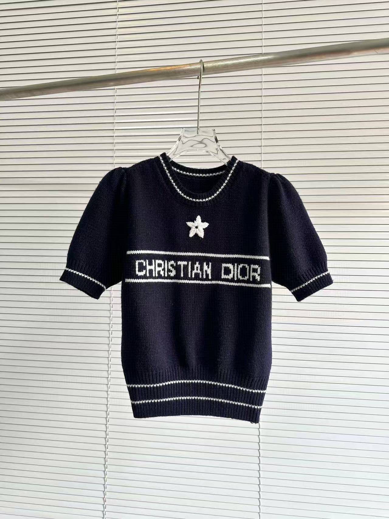 26SS NEU Handbestickter Glücksstern ⭐️ Kurzarm-Strickpullover