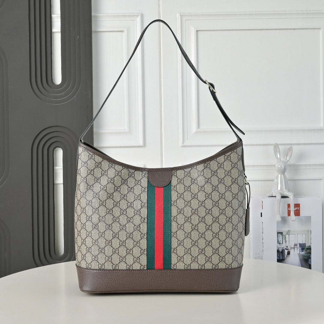 vintage medium shoulder bag