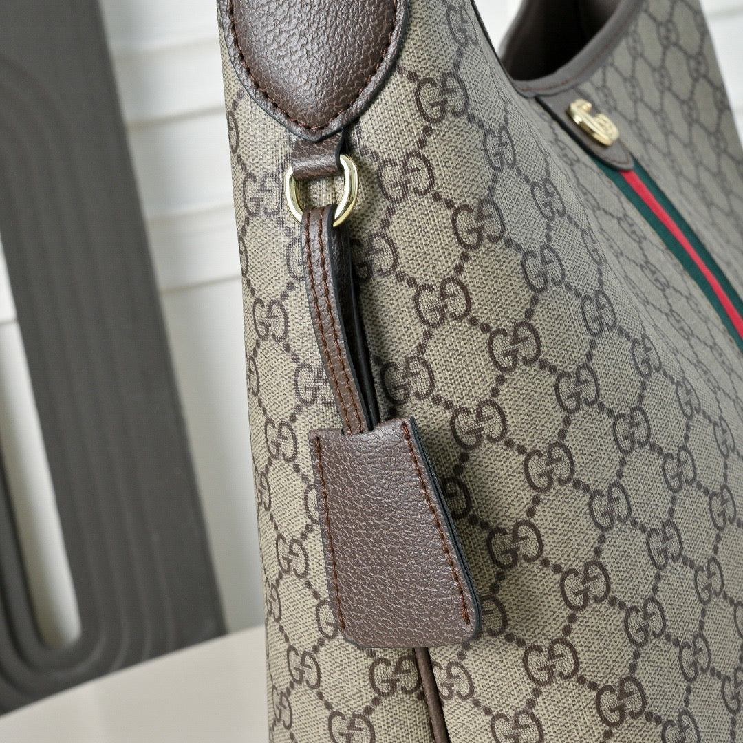 vintage medium shoulder bag
