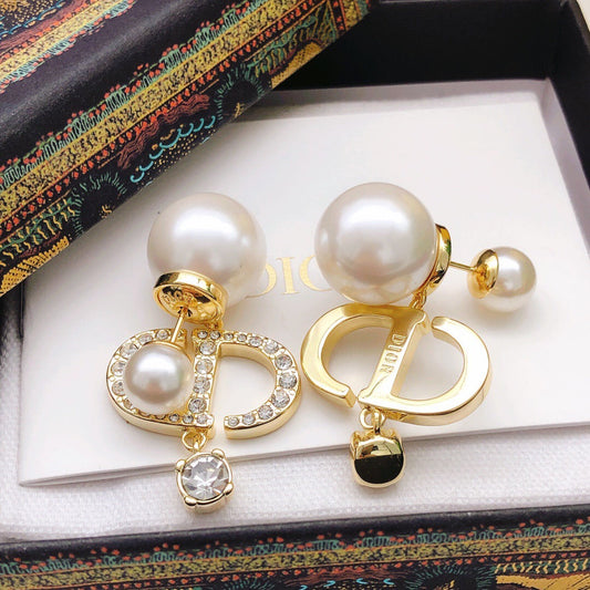 25FW NEW Pearl Stud Earrings with Dangling Diamonds