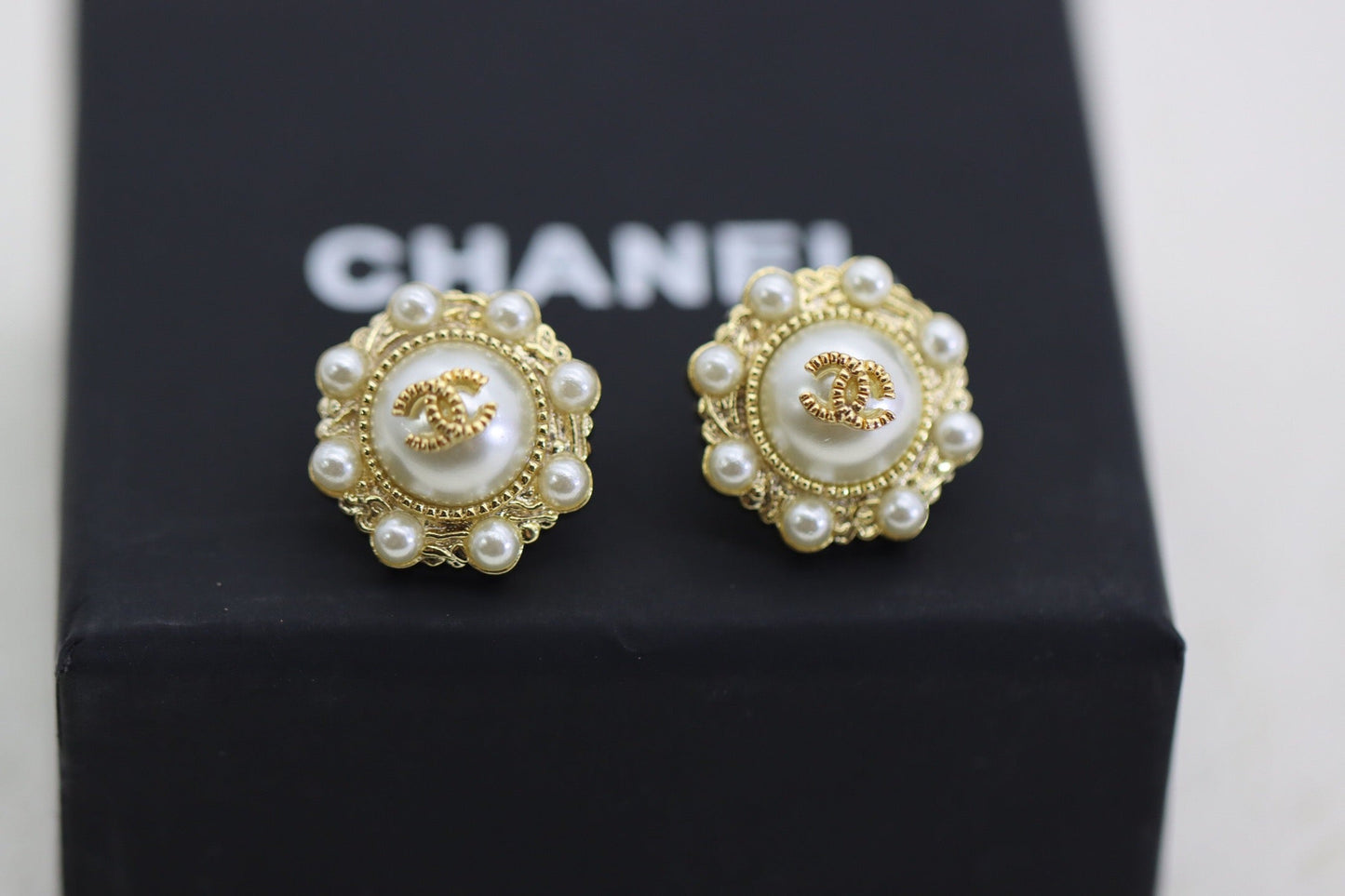 25FW NEUE Vintage Perlenohrringe