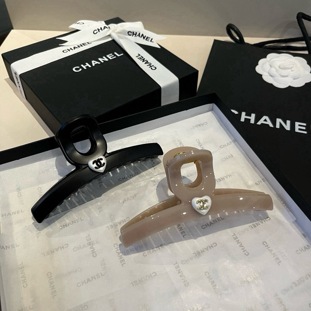 C letter hairpin (not shipped if purchased separately)