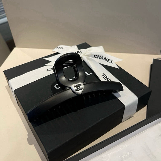 C letter hairpin (not shipped if purchased separately)