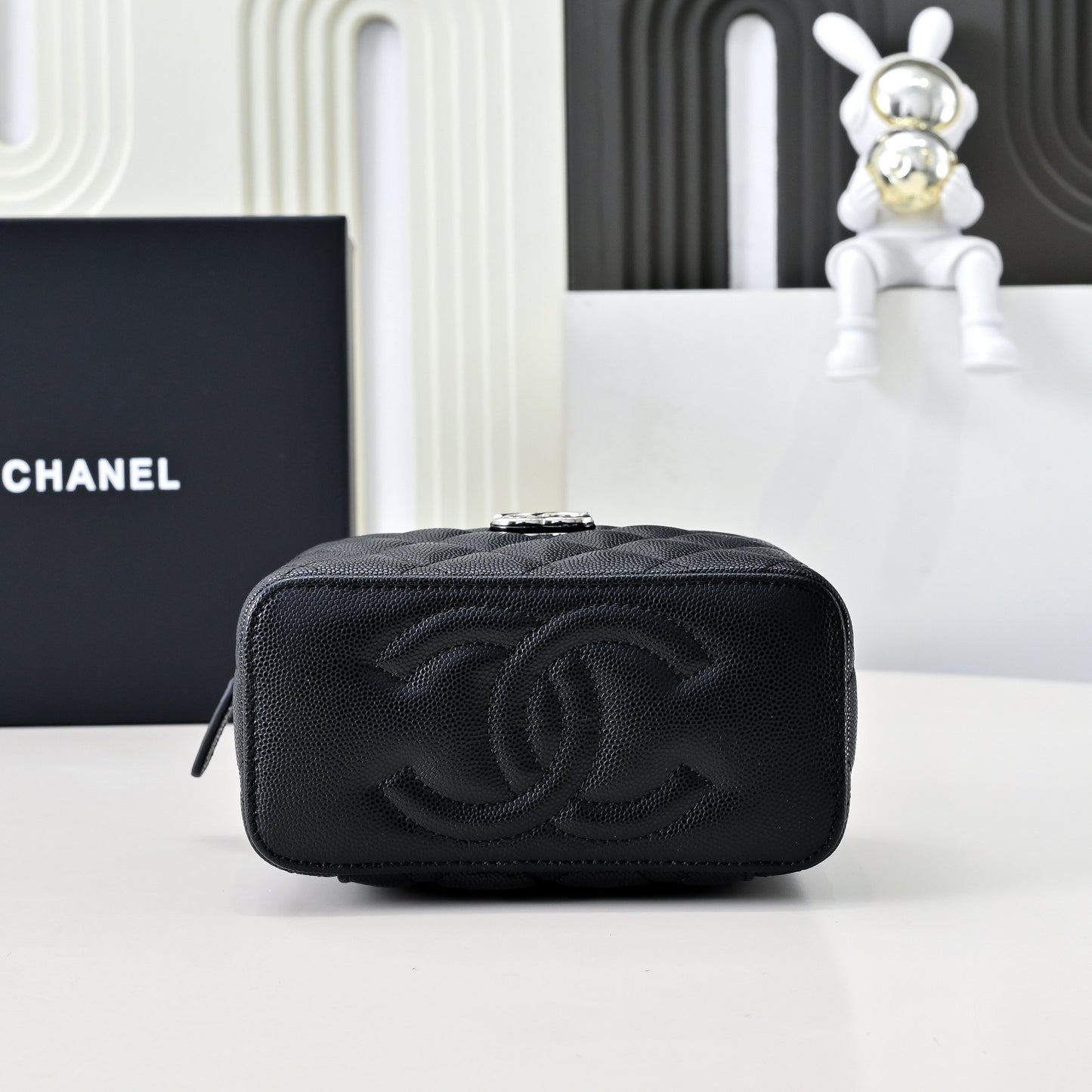 25 new style silver handle cosmetic bag