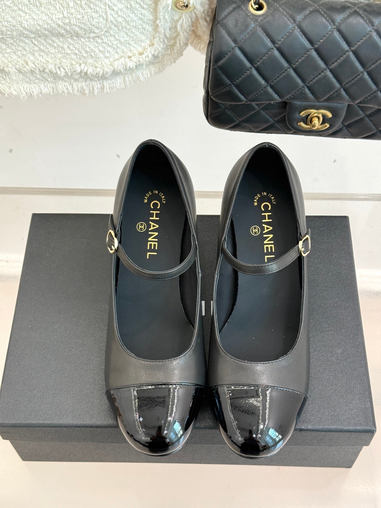 25A new autumn and winter giant pearl heel Mary Jane shoes (height: 7cm)