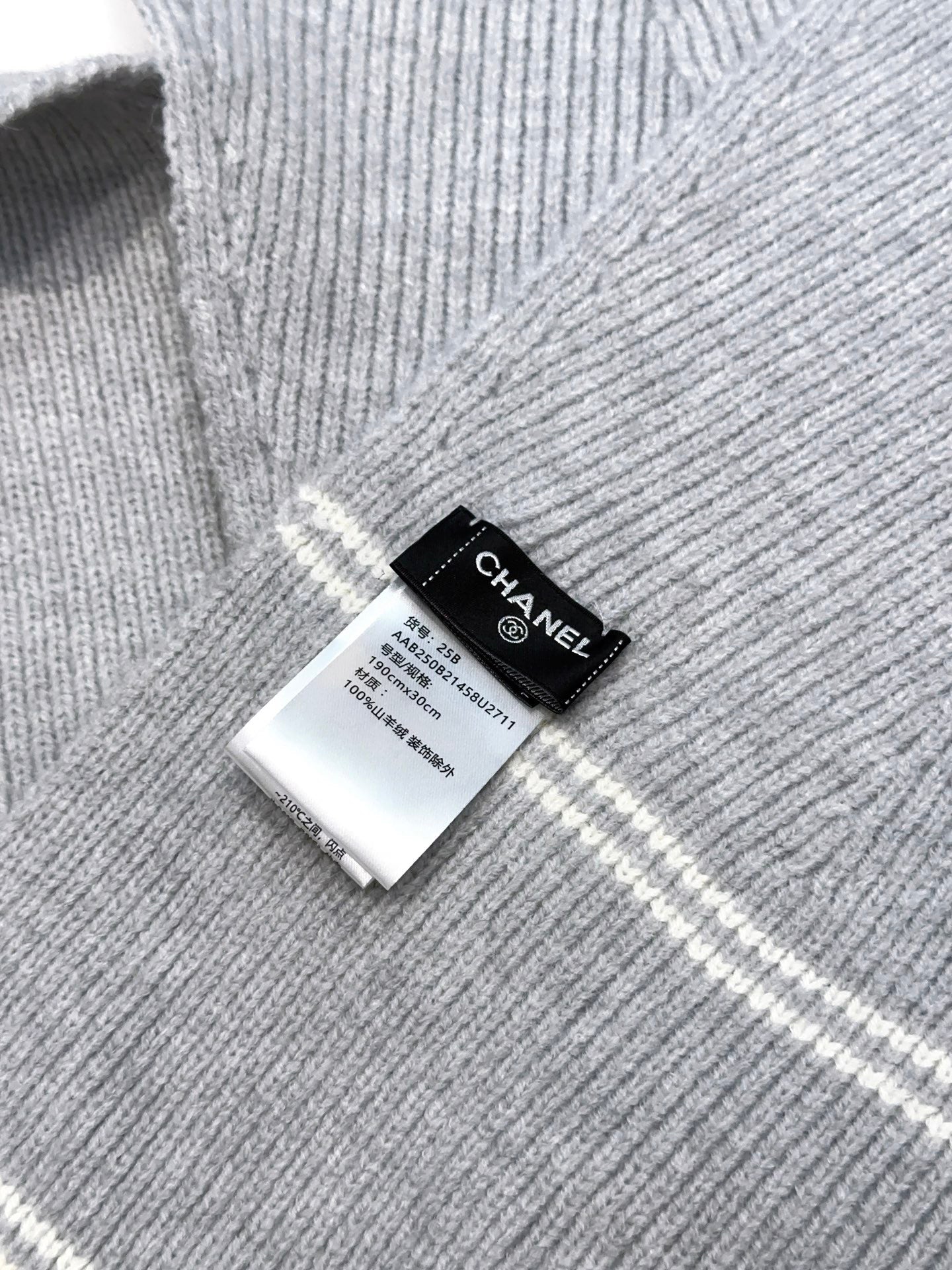 Top quality cashmere scarf