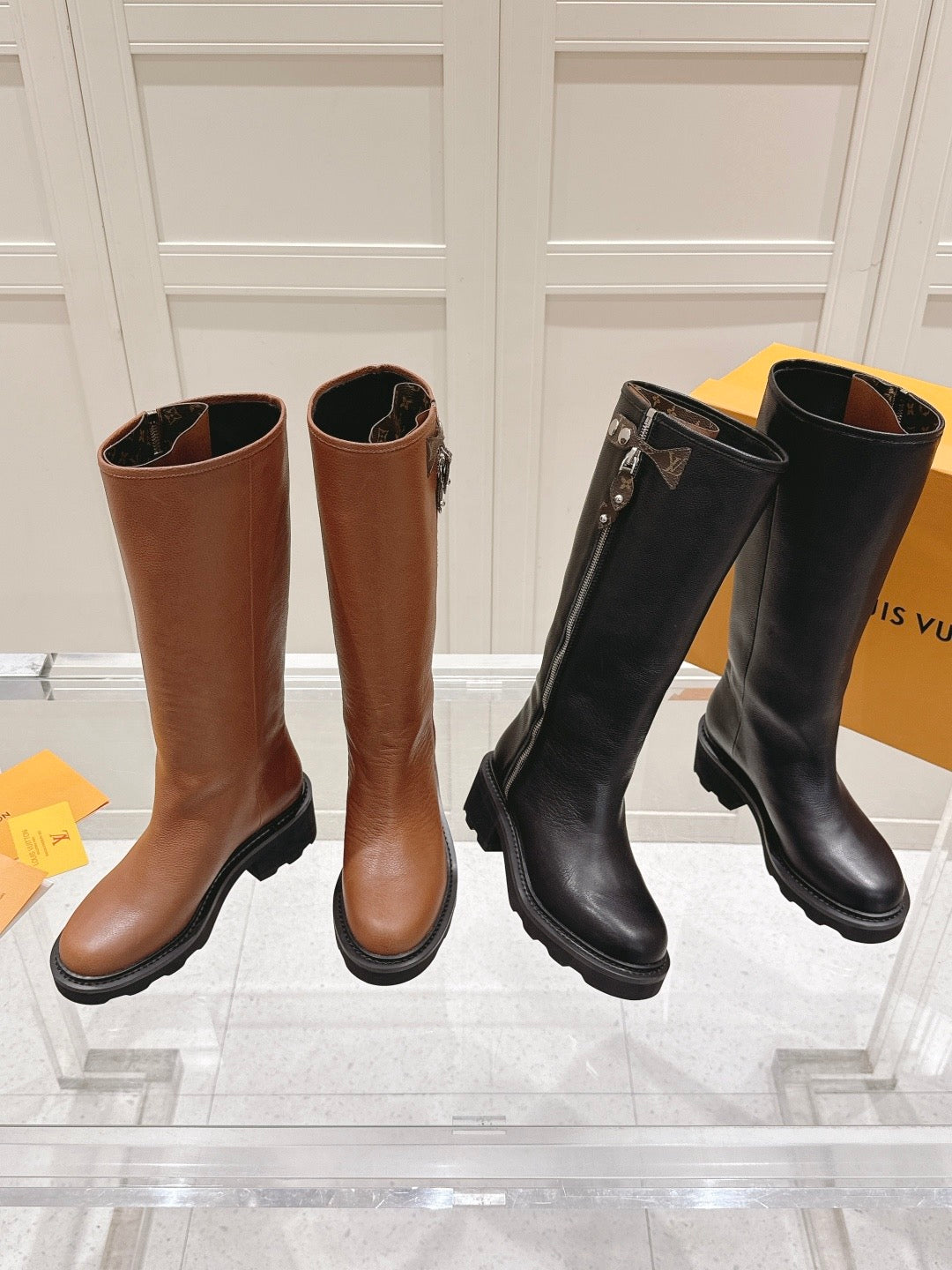 25 official autumn and winter new round head knight boots