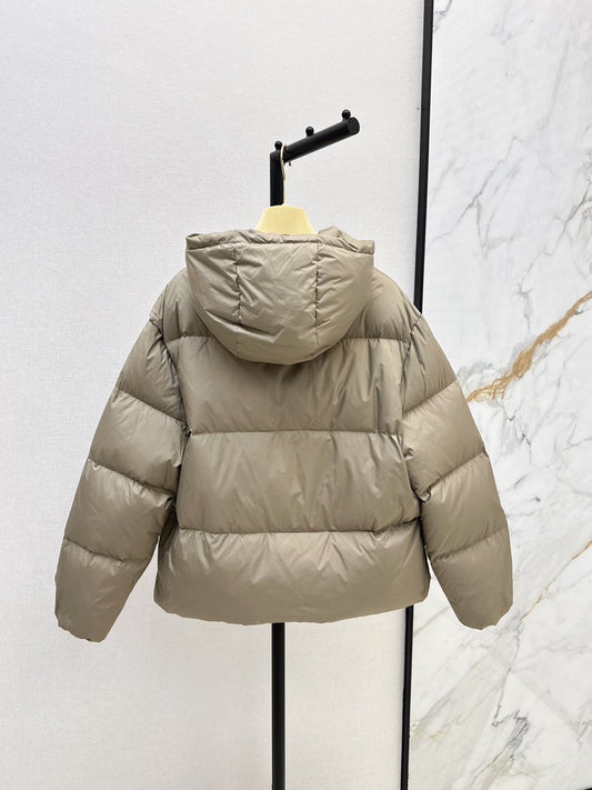 Hooded snap-button down jacket