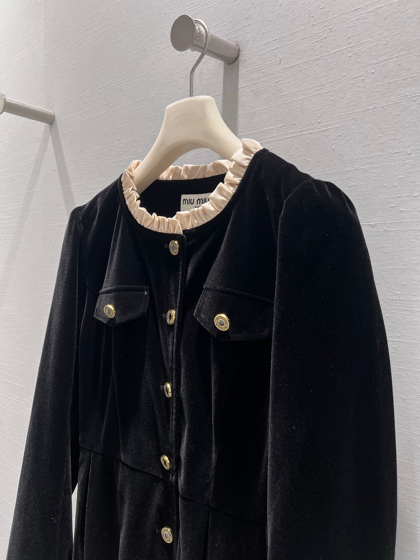 25FW haute couture collection gold velvet dress