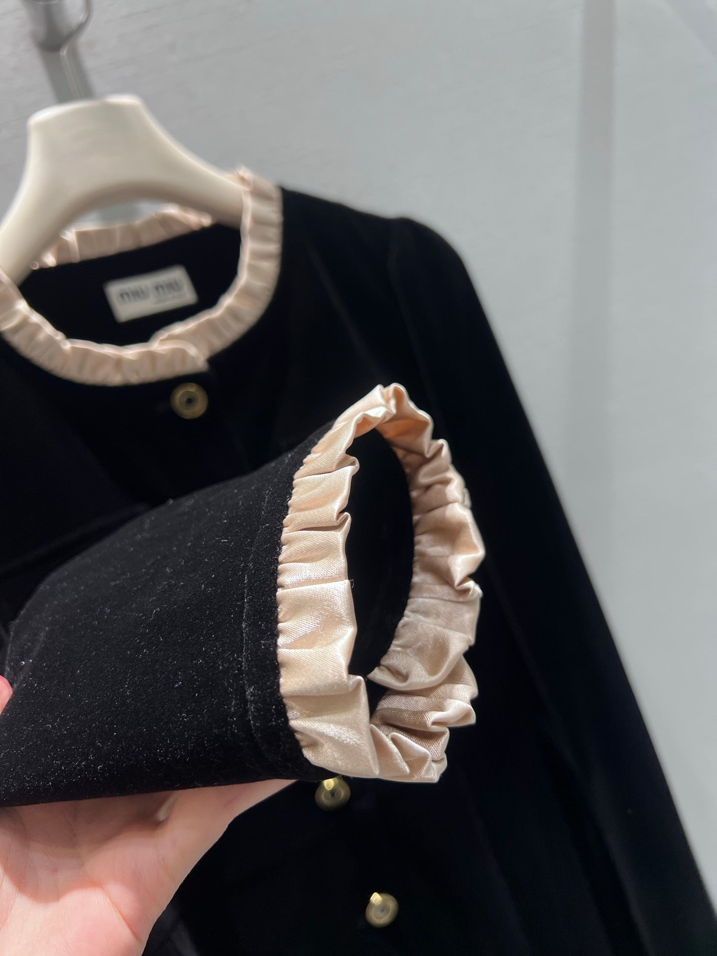 25FW haute couture collection gold velvet dress