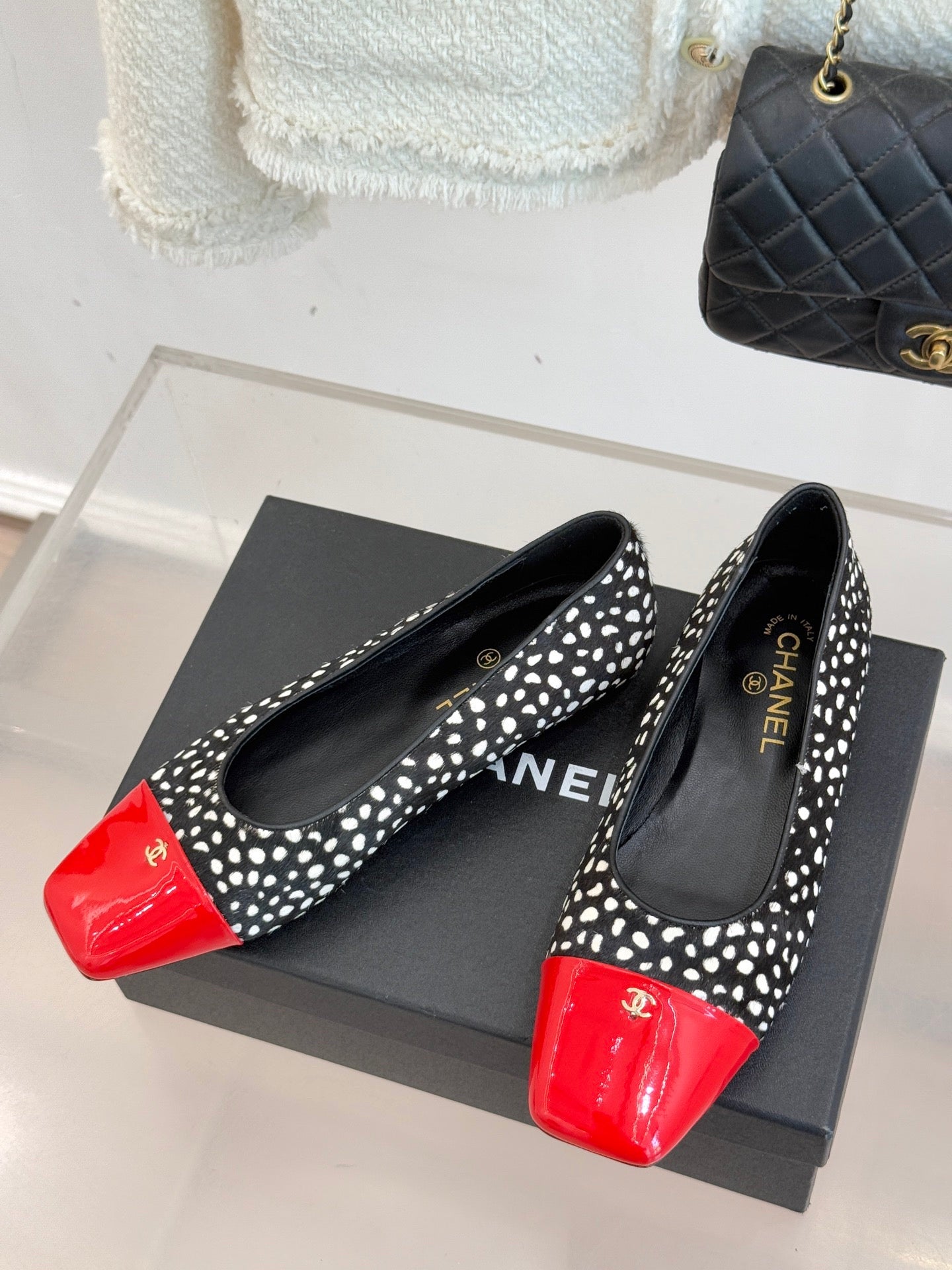 25FW classic square toe color matching flat shoes