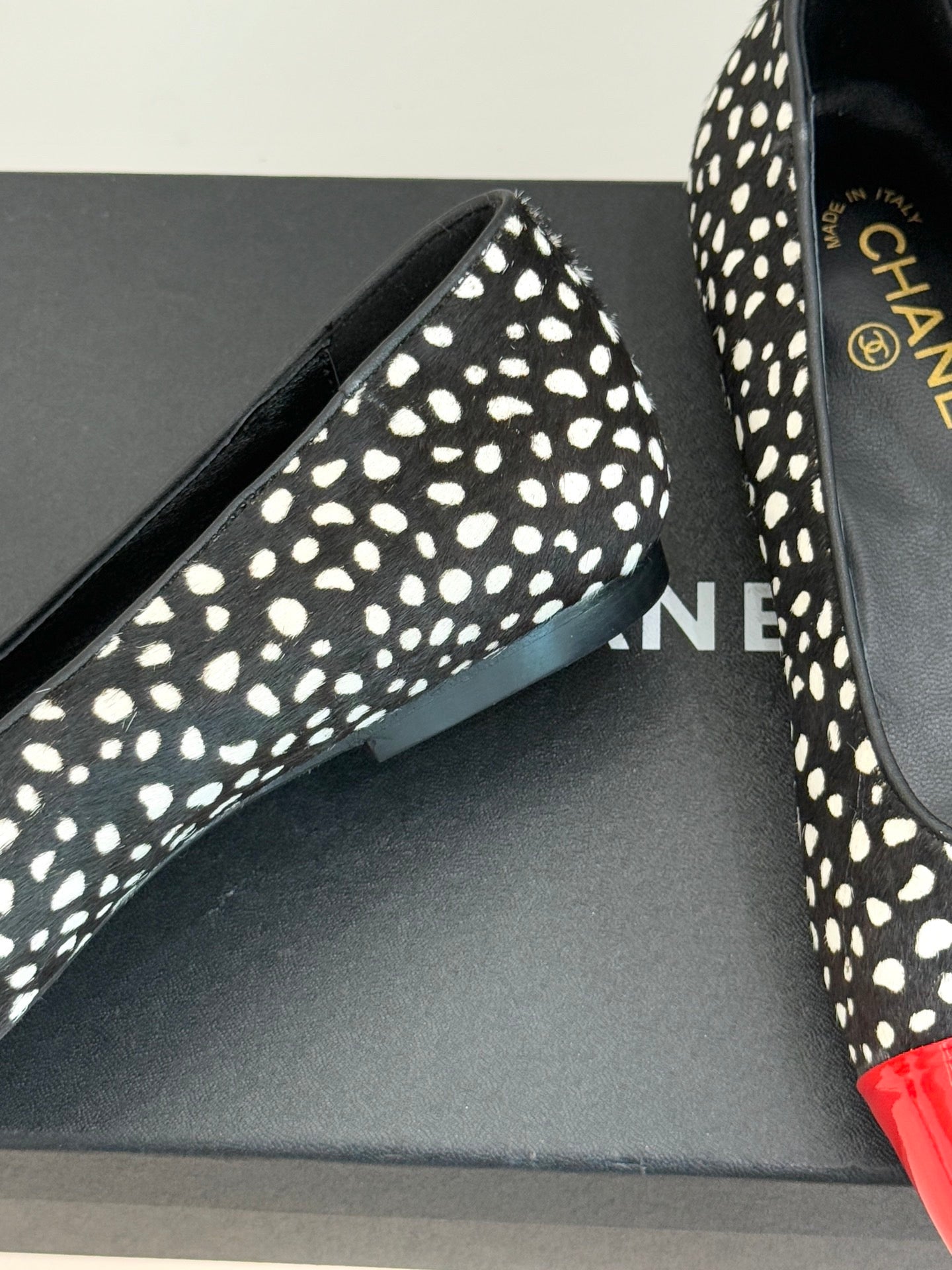 25FW classic square toe color matching flat shoes