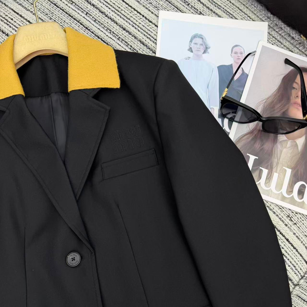 25FW new contrasting color threaded lapel suit coat